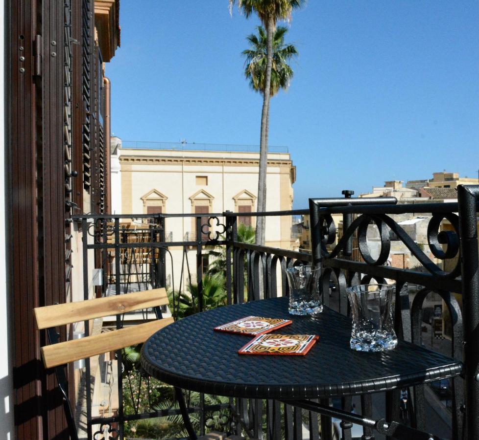 Domus Aleria Deluxe Rooms Sciacca Dış mekan fotoğraf